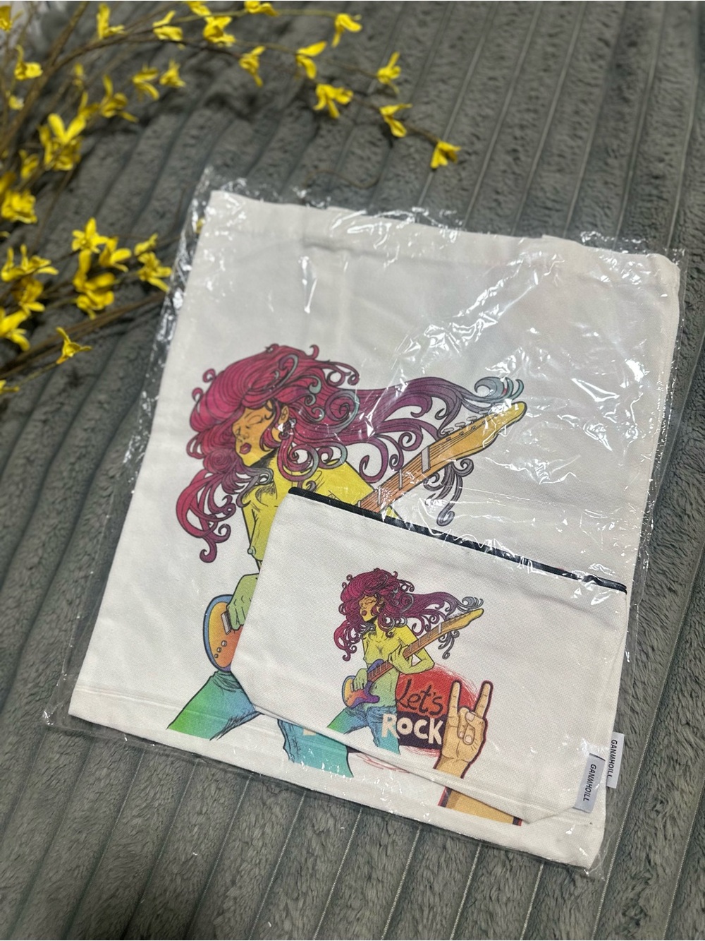 Canvas Tote and Pouch Set with Guitar Girl Print - White